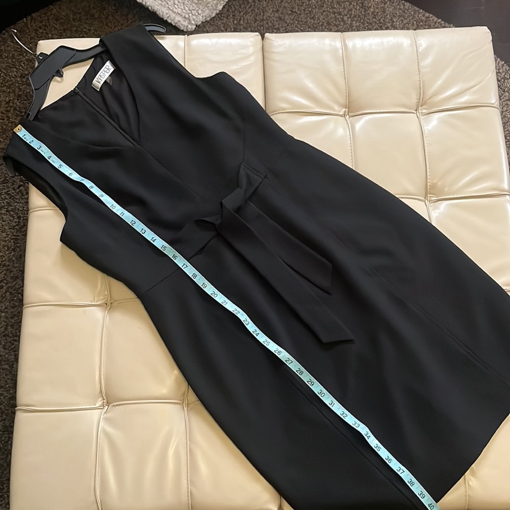 Kasper black sleeveless mini dress